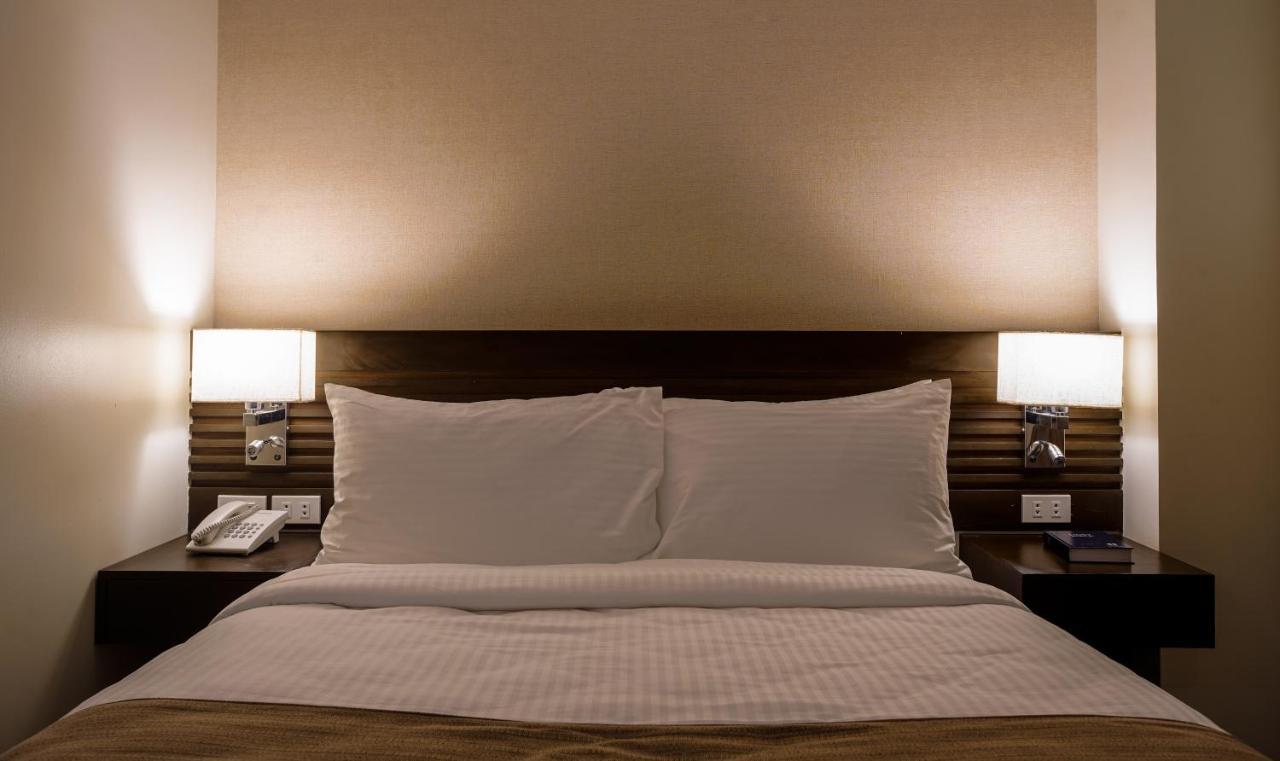 Hotel Areca Легазпи Екстериор снимка