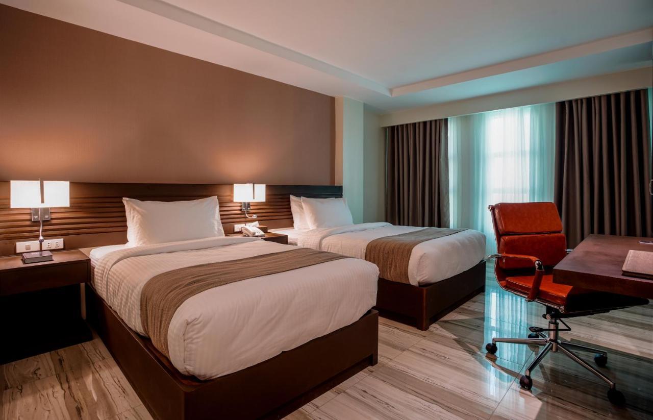 Hotel Areca Легазпи Екстериор снимка
