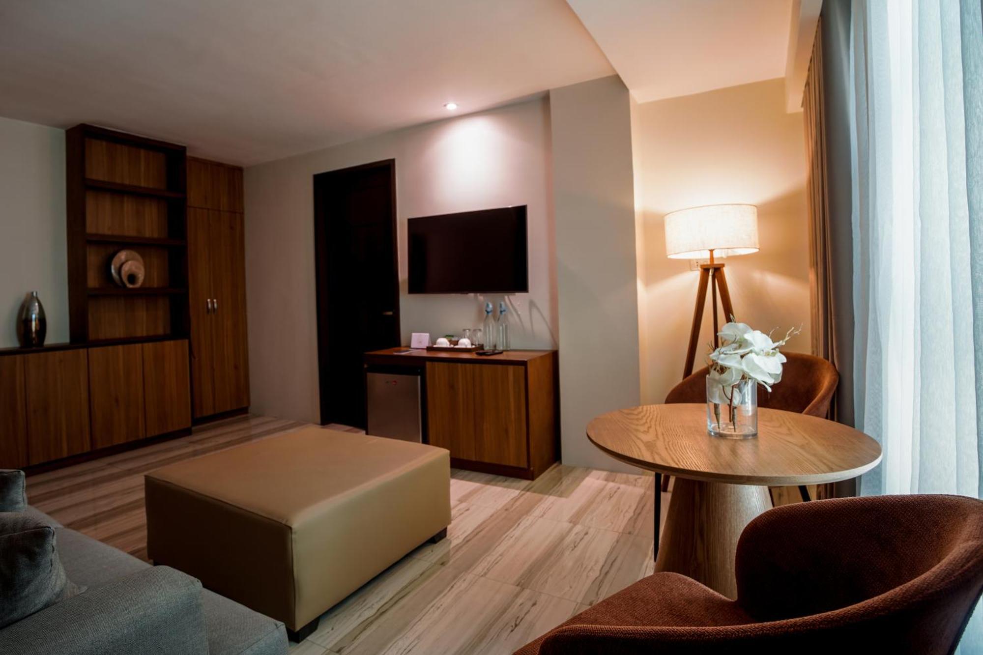 Hotel Areca Легазпи Екстериор снимка